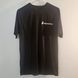 Men's Medium Marines dry-fit